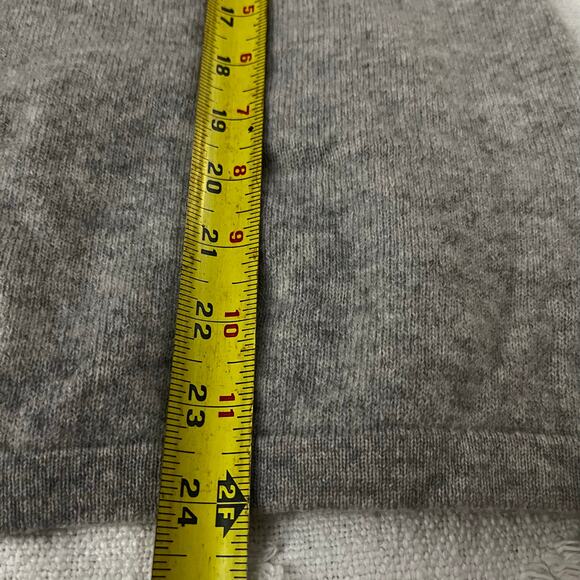 Charter Club 100% Cashmere Gray Sweater Pull Over Ruffle Sleeve Crew Neck Size S - Picture 5 of 6